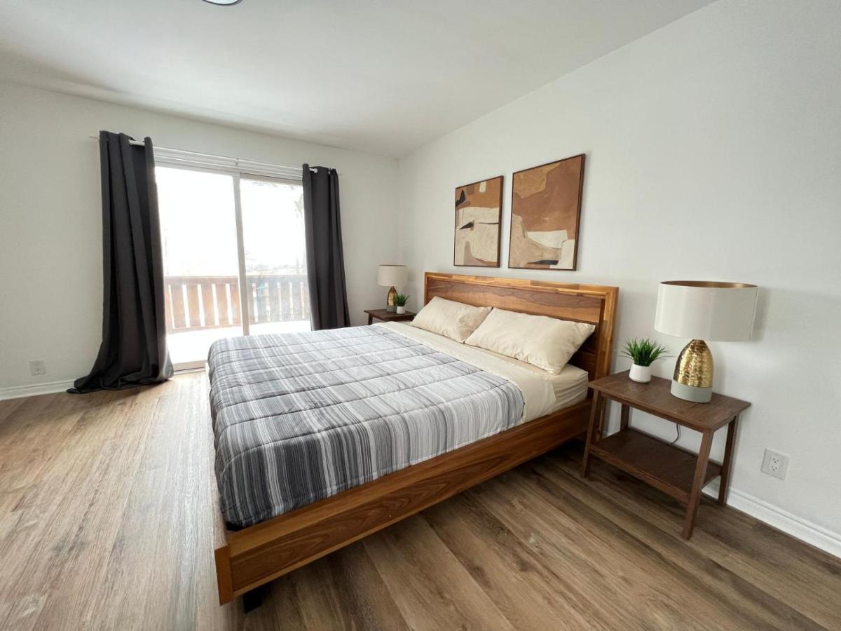 Letitia Heights !E Spacious And Quiet Private Bedroom With Private Bathroom Barrie Eksteriør bilde